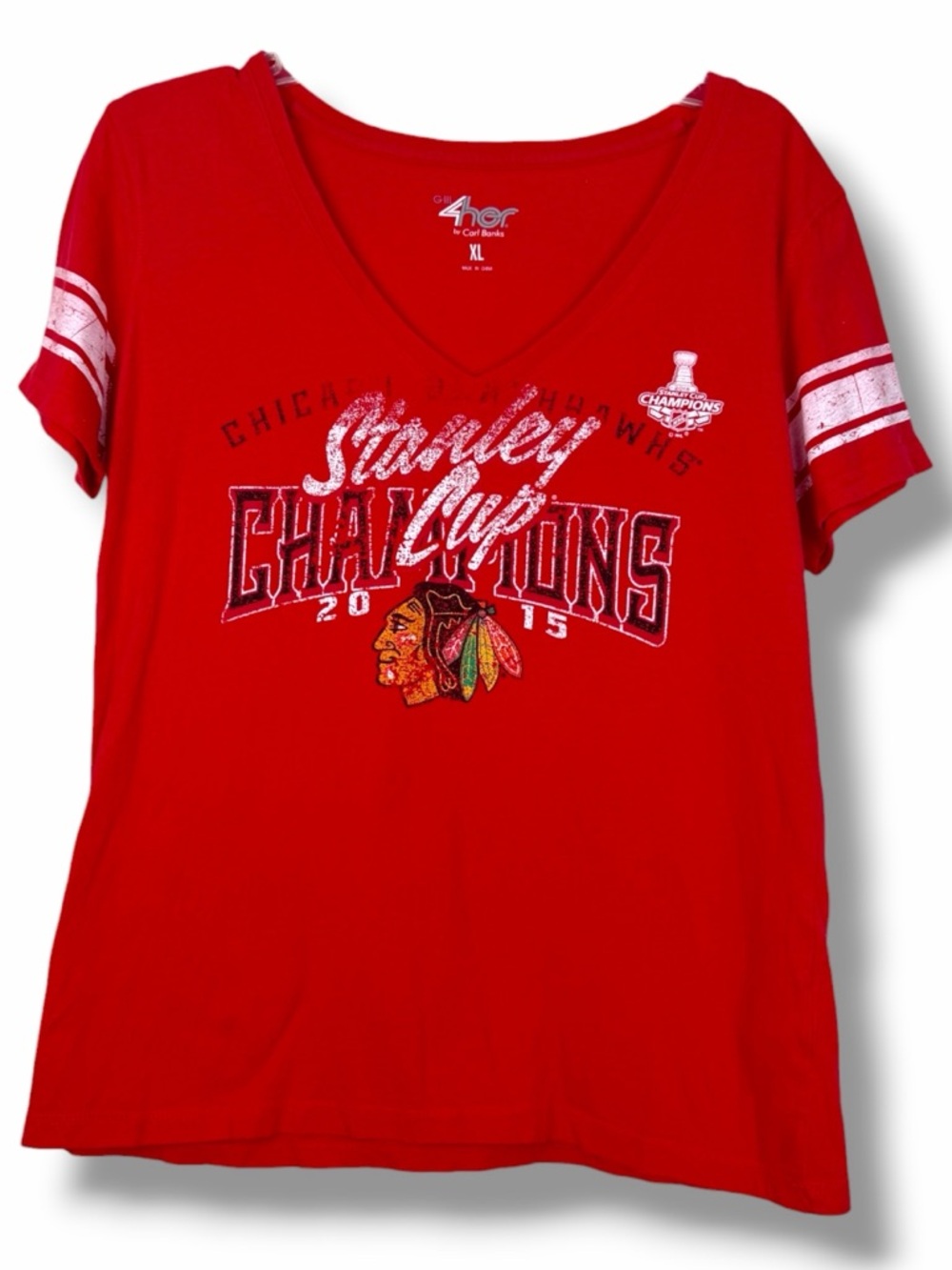 G-III by Carl Banks Chicago Blackhawks 2015 NHL Stanley Cup Champions V-Neck Tee